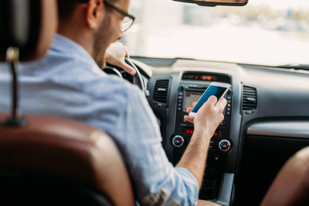 texting while driving a car